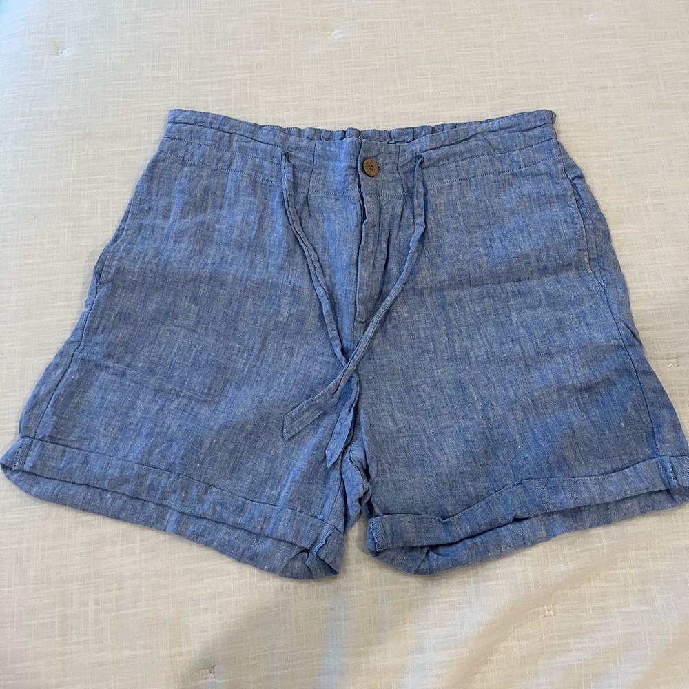 St. Tropez denim short. Size large.